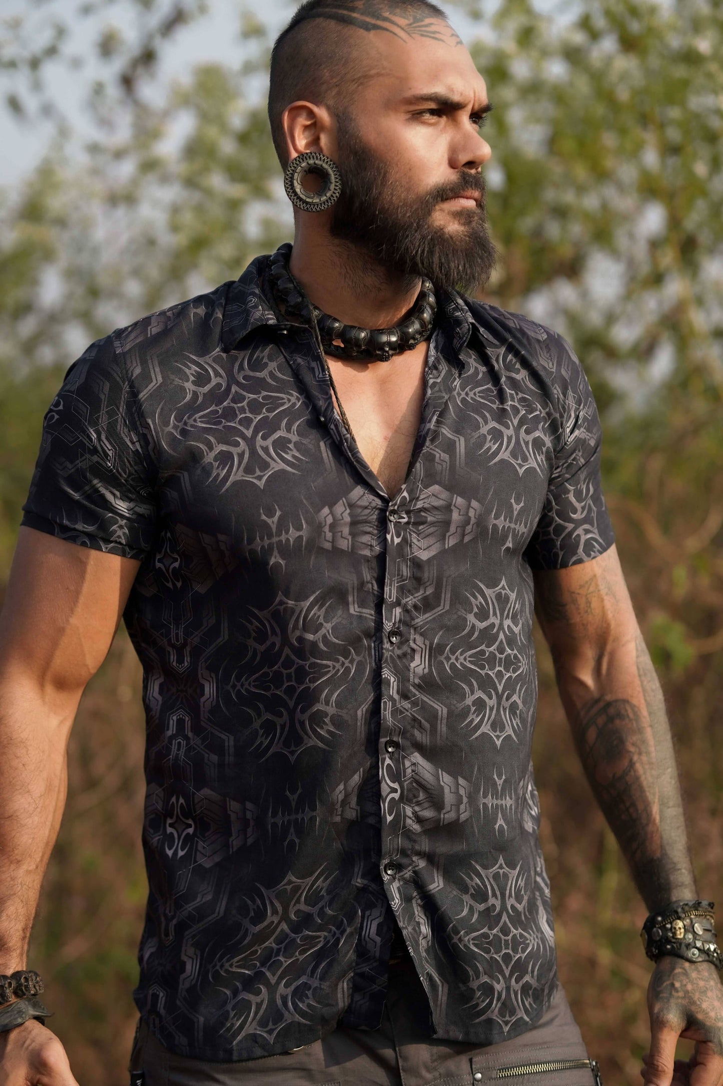 PIRATES OF CHAPORA| Herren Bambushemden | Gothic Totenkopf-Print Hemd