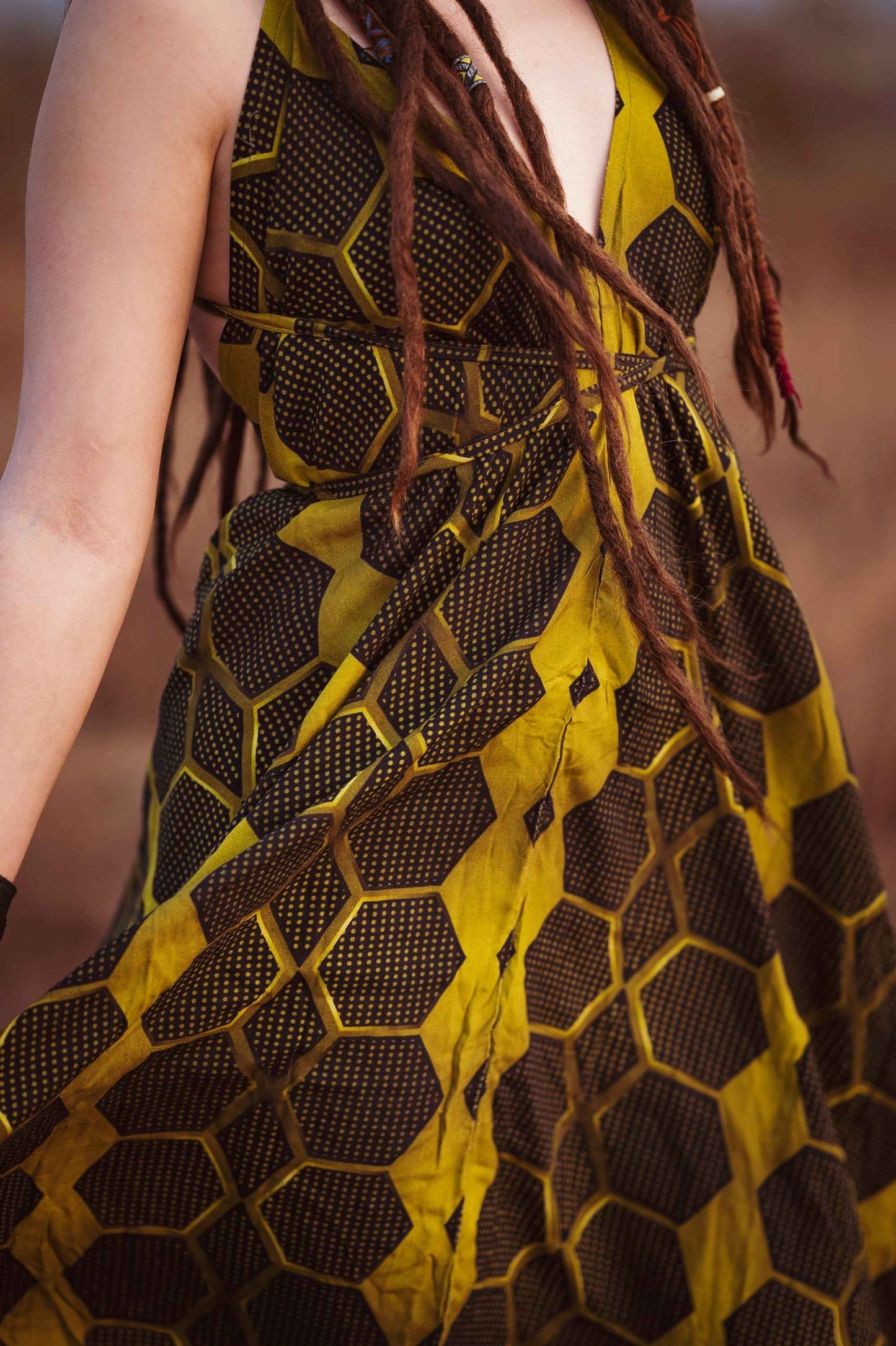 HONEYCOMB | Damenkleid aus Bambusfaser | Hippie-Gypsy High-Low Sommerkleid