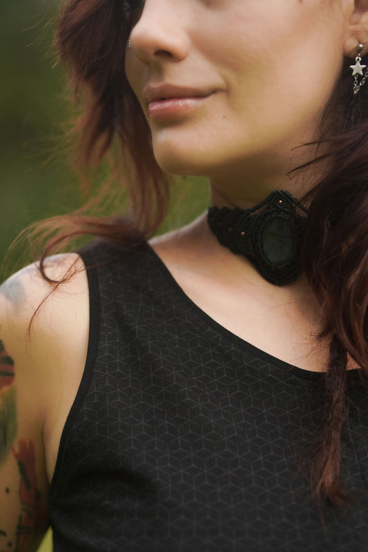 Abstrakter Knoten – Ärmellose Cropped Tops für Damen