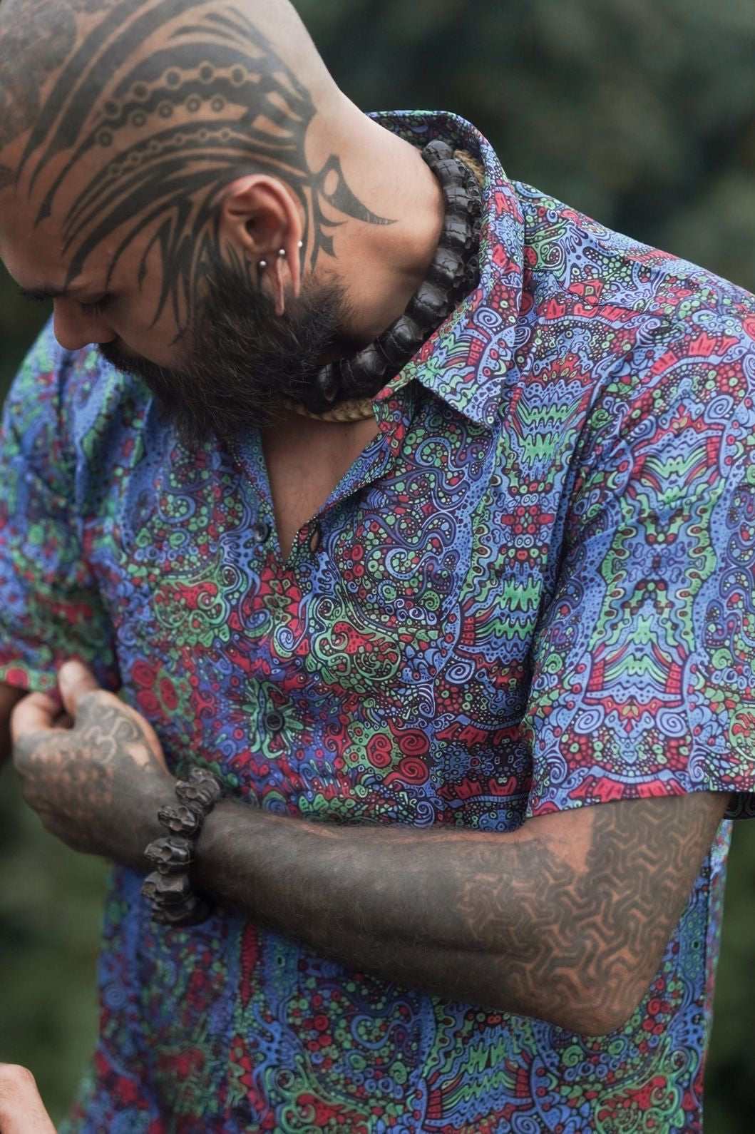 Forest Myth – Bambus-Leichtgewicht-Sommerkleidung Trippy Psychedelisches bedrucktes Hemd