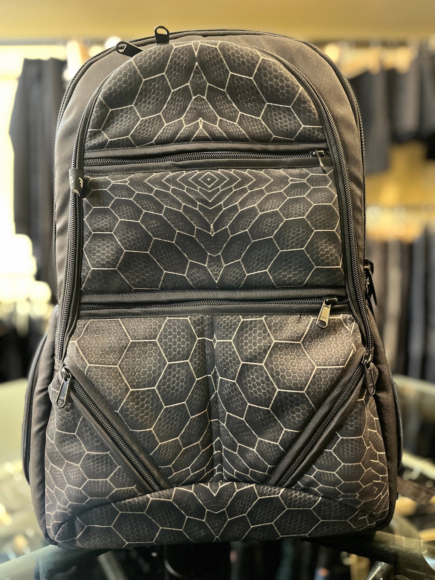 HOBBIT Rucksack: Digital bedruckter Reise-Rucksack aus Premium-Canvas