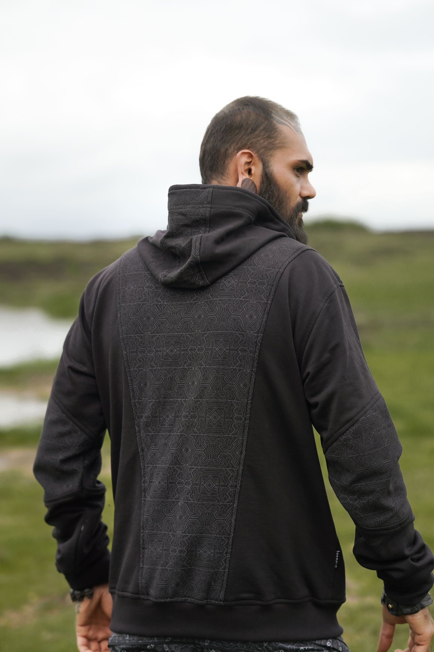 MAGMA CODEX Edition | Cotton Fleece Black Hoodies for Men Cyberpunk Pattern