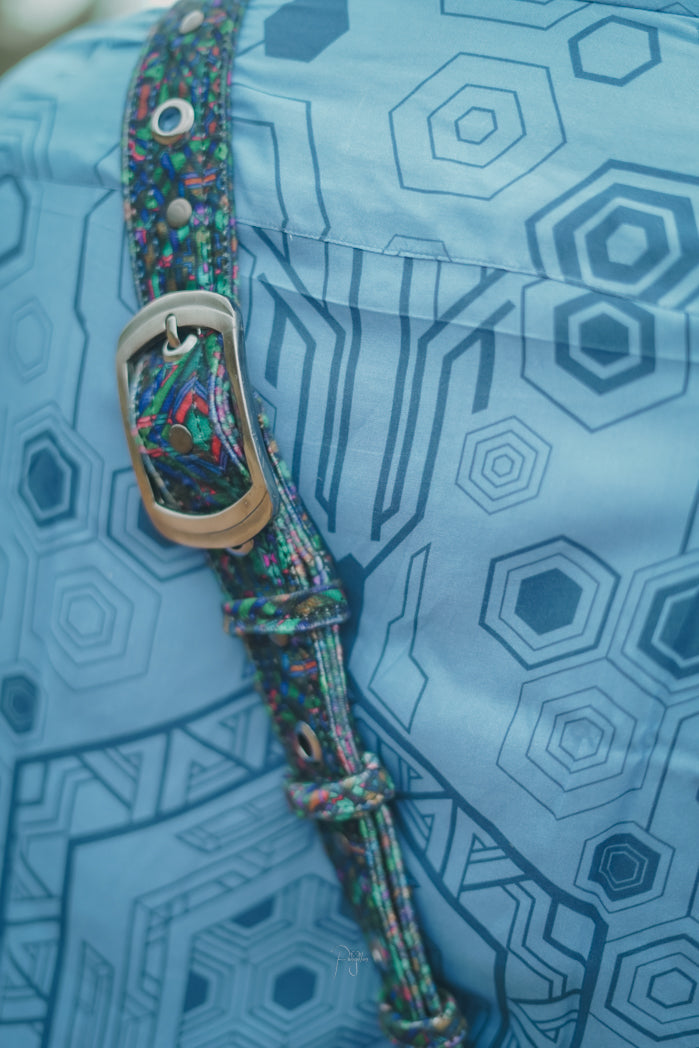 MYCELIUM Psychedelic Umhängetasche – Festival Canvas Sling Bag
