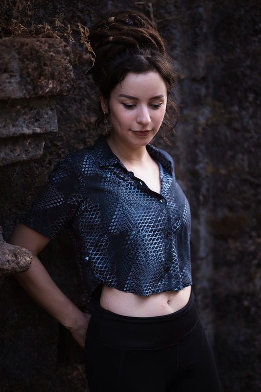 PYTHON VORTEX | Damen Crop-Shirt aus Bambusfaser | Pixie Partywear Crop-Bluse