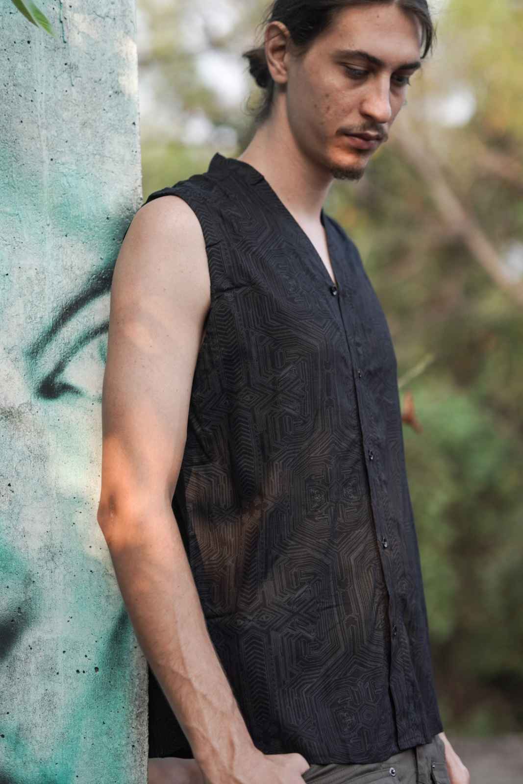 METANOIA Cyber Art Wear Viscose ärmelloses Shirt