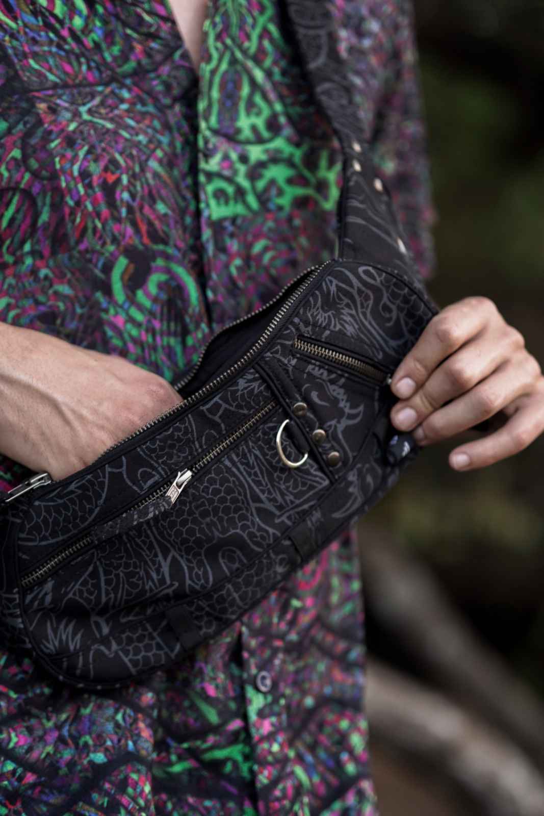 VANTA DRAGON Rave Umhängetasche – Psychedelische Festival-Canvas-Sling-Bag