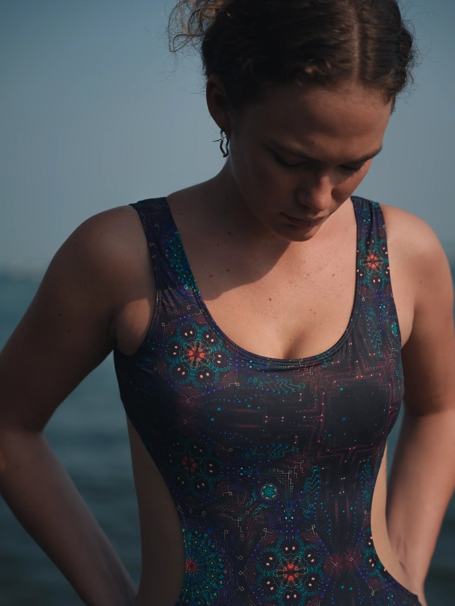 TRANSCEDENTAL – Einteiliger Badeanzug im Psychedelic-Stil für Damen