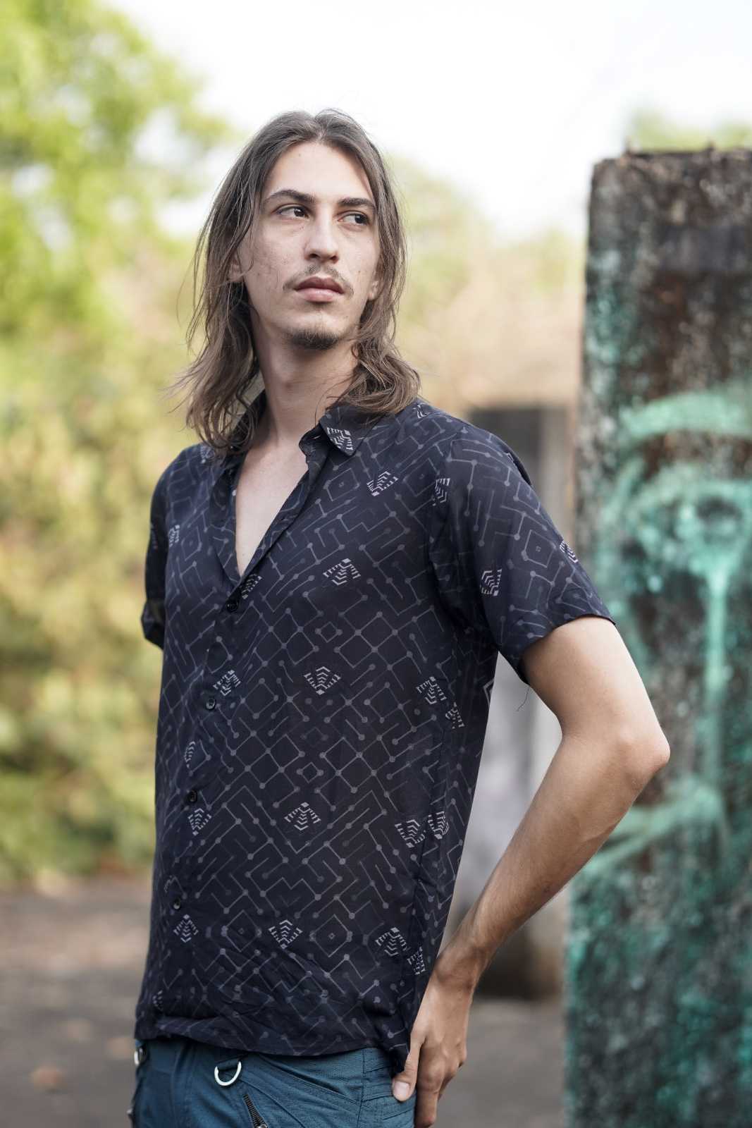 Side view of men's psychedelic bamboo shirt